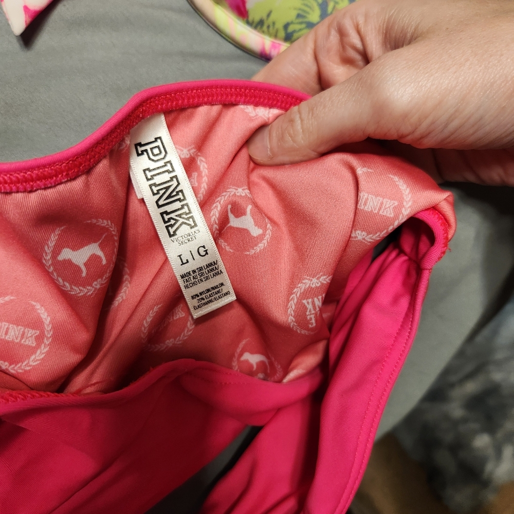 Pink bikini - Picture 2 of 2